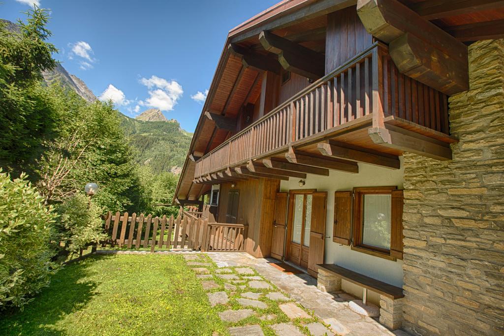 Altido Charming Apartments With Mountain Views And Green Backyard In Верранд Номер фото